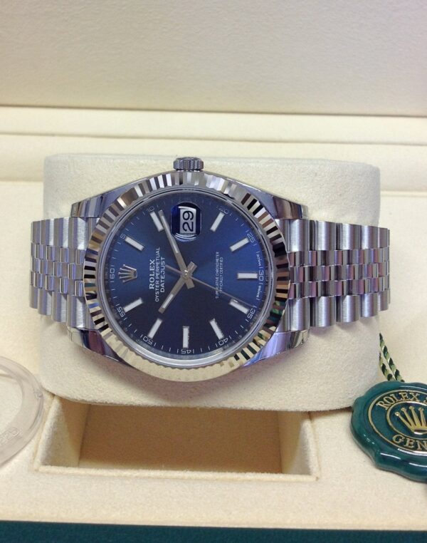 ROLEX126334_1e0cf487-c4f0-4644-a64a-78686b5da2e8 Datejust 41 Bleu jubilé Pour Homme