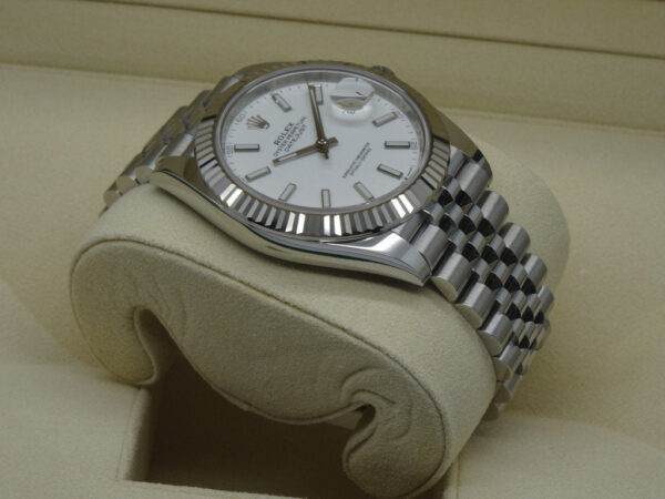 ROLEX126334_480e34eb-a286-4696-b813-c7e24a1bc83c Datejust 41 Blanc Jubilé Pour Homme