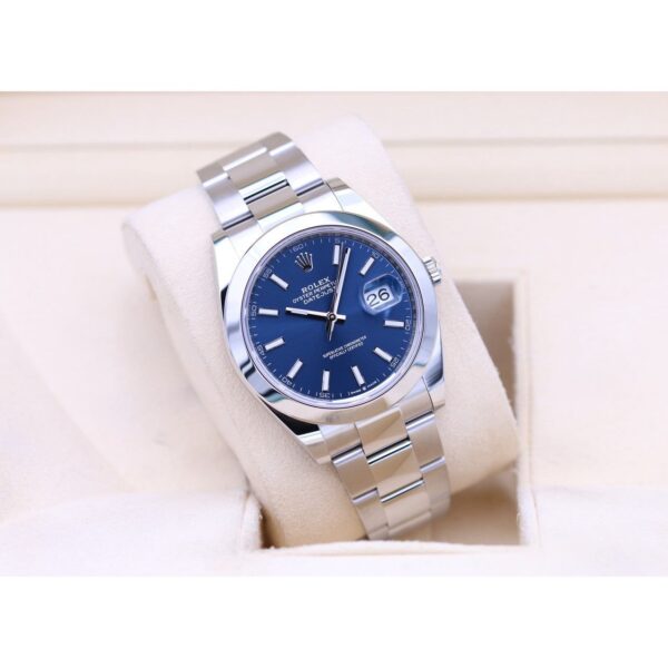 Rolex-Datejust-41-126300-00015 Datejust 126300 Fond Bleu Oyster 41 mm