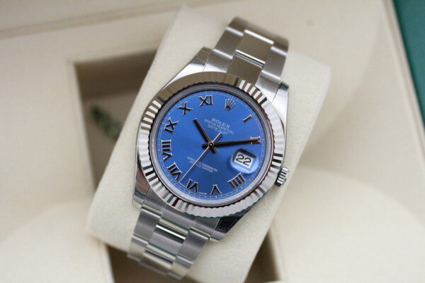 RolexDatejustII41mm116334BlueRomanDial4 Datejust II 41mm 116334 Bleu chiffres Romains