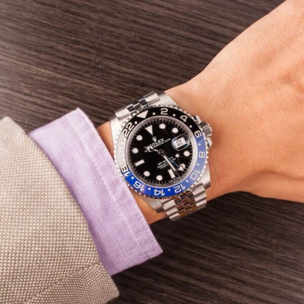 Rolex_GMT_Master_ll_batman8 GMT-Master II "BATGIRL" 126710BLNR Jubilée Pour Homme