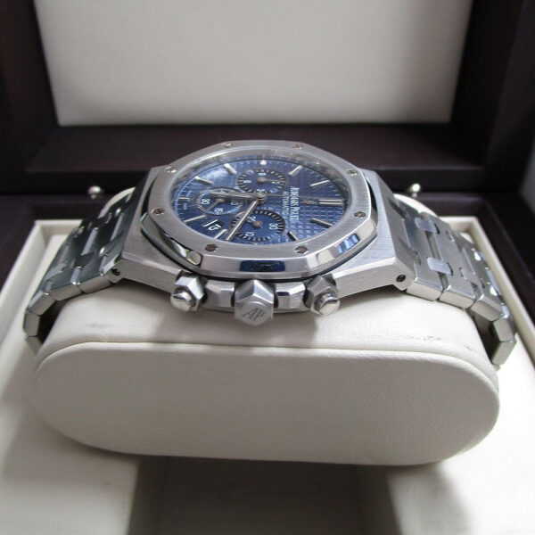 audemarsfdbleu2 Audemars Royal Oak Chronographe 41mm 26320ST.OO.1220ST