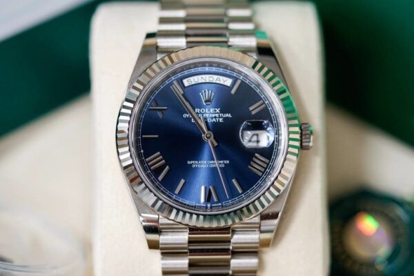 daydate4 DayDate 40 Bleu Pour Homme