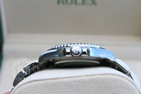 montreRolexYachtMaster126622pourhomme_7 Yacht-Master 40 mm 126622 Gris