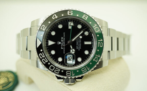submarinergauche4 GMT MASTER 2 Sprite Date Pour Les gauchers Modèle 2022