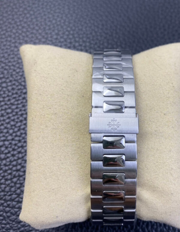 tiffany5 Patek Nautilus Tiffany